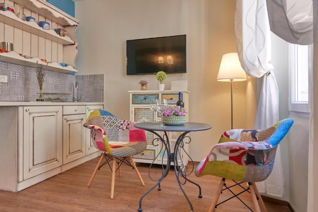 Apartment Old Romantic 2